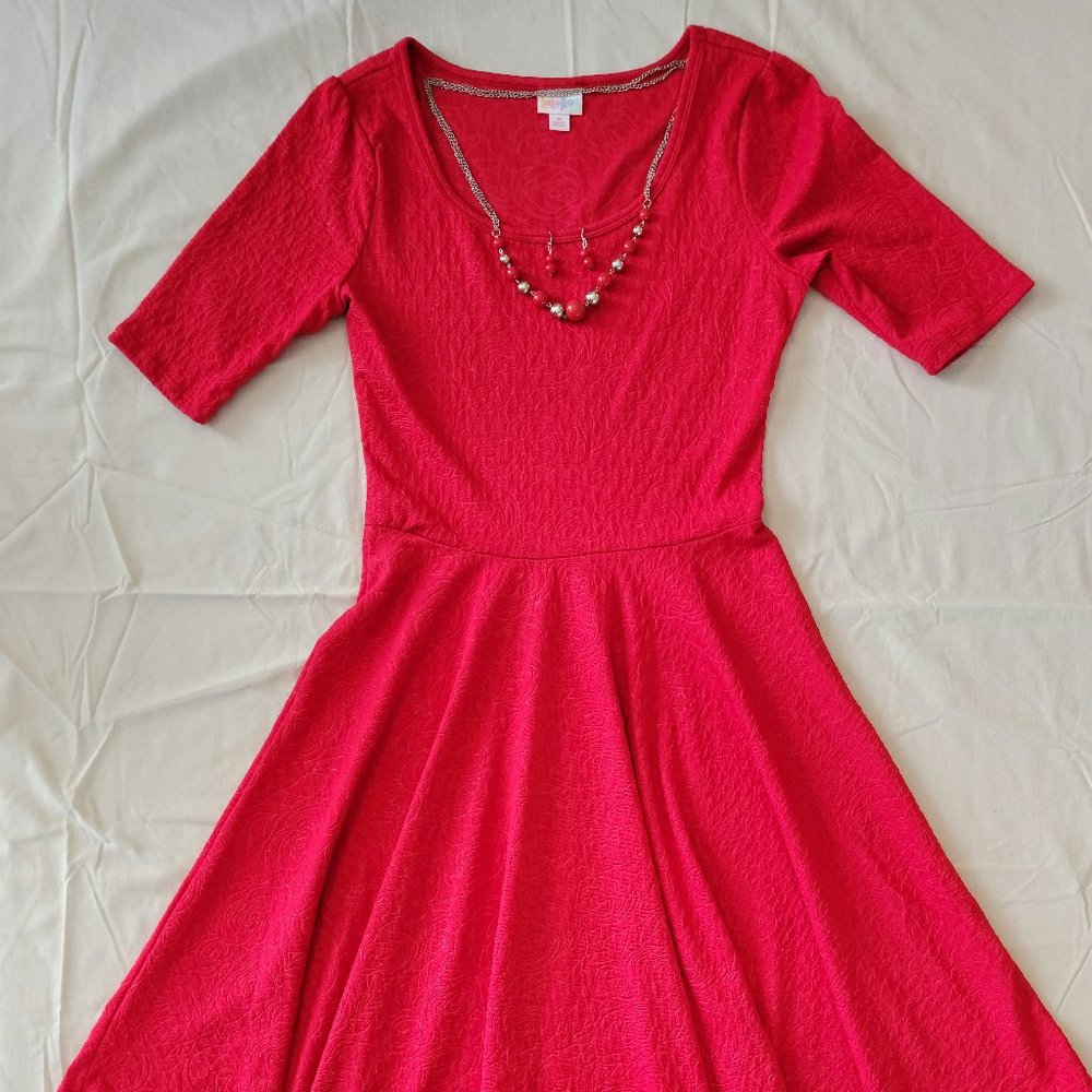 LuLaRoe Nicole Dress- Medium